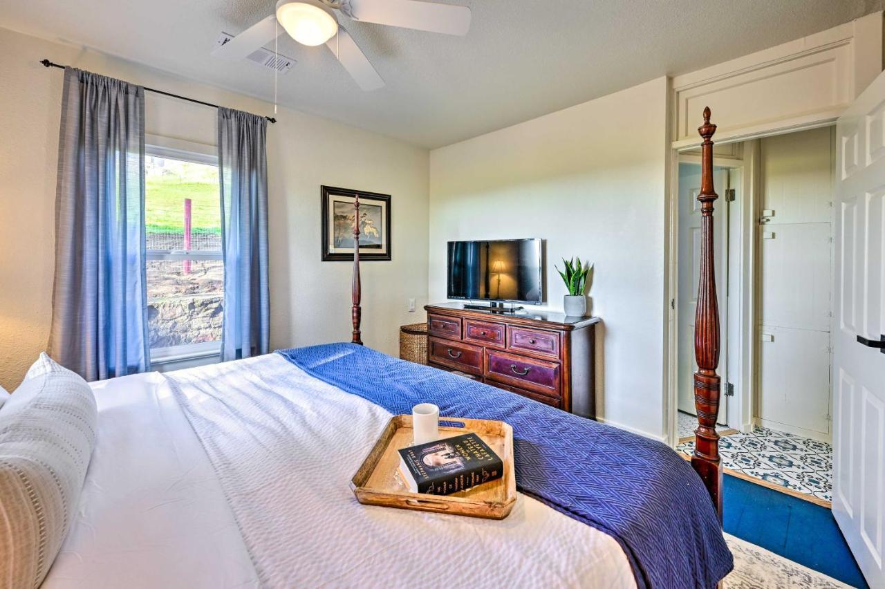 Peaceful Ranch Home With Sierra Nevada Views Woodlake 외부 사진
