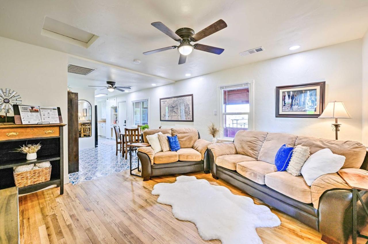 Peaceful Ranch Home With Sierra Nevada Views Woodlake 외부 사진