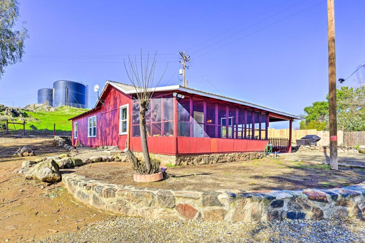 Peaceful Ranch Home With Sierra Nevada Views Woodlake 외부 사진